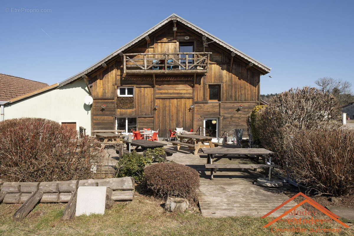 Commerce à GIRMONT-VAL-D'AJOL