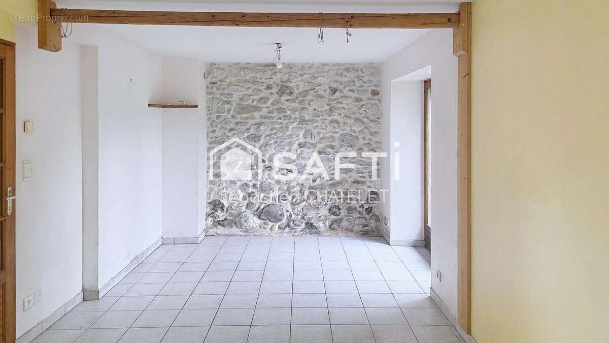 Appartement 85 m² à Saint-Ours  - photo 5