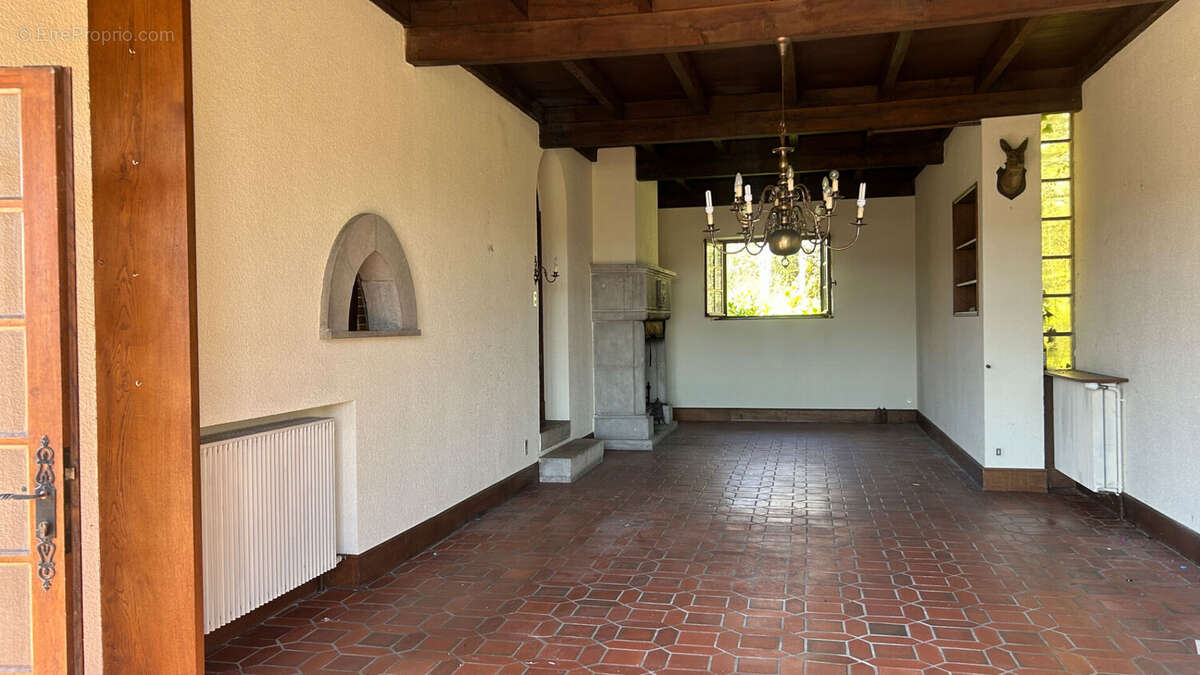 Spécial investisseur ou grande maison familiale : potentiel xxl à laissac - photo 17