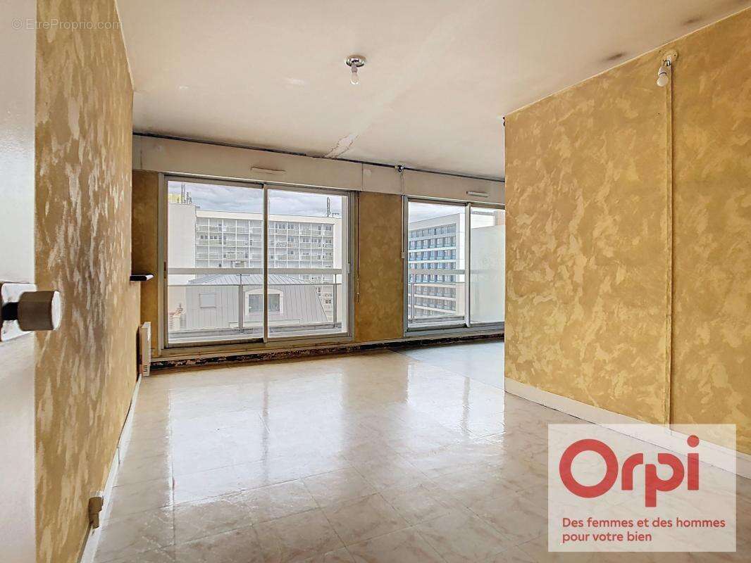 Appartement à ISSY-LES-MOULINEAUX