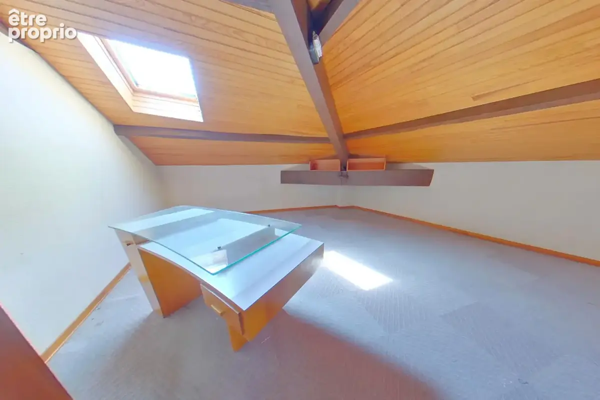 Appartement + 2 garages + dépendance , au centre de Caussade. Superbe projet ! - photo 9