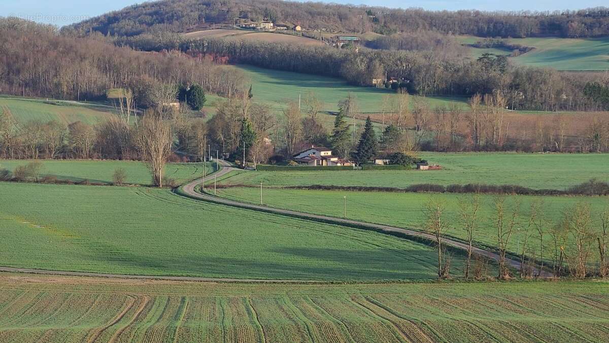 Maison à TREJOULS