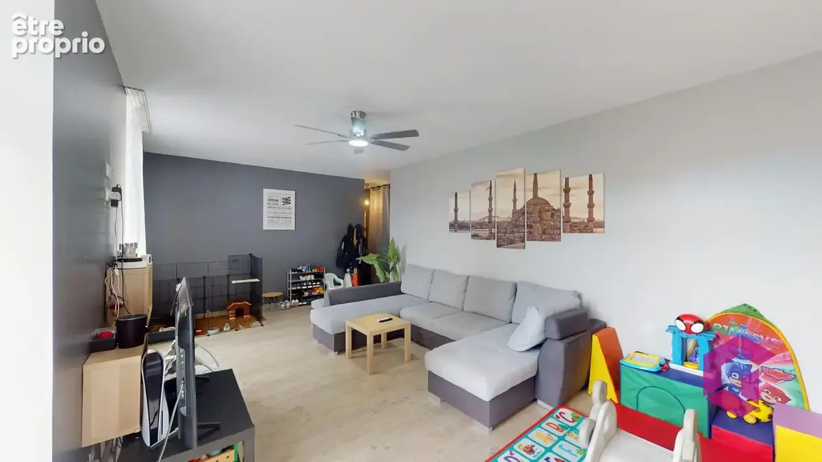 Appartement et local commercial - photo 5