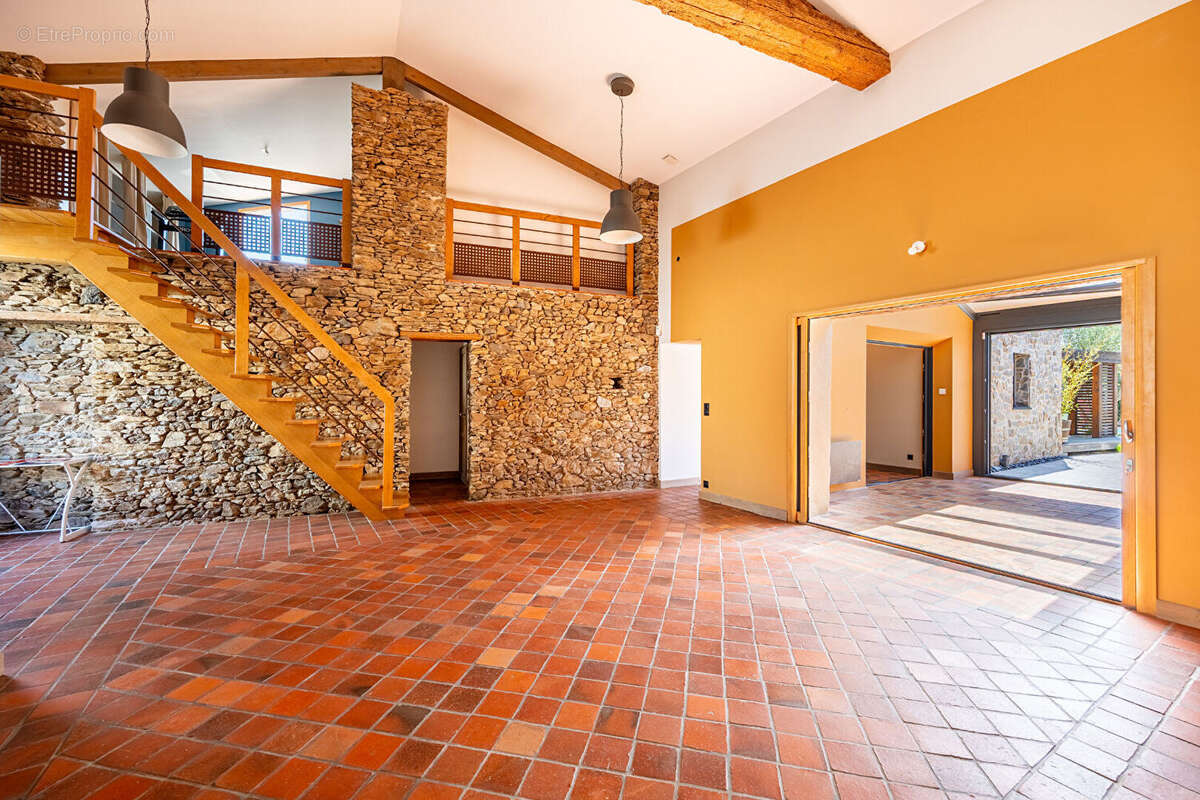 Maison à LE LOROUX-BOTTEREAU