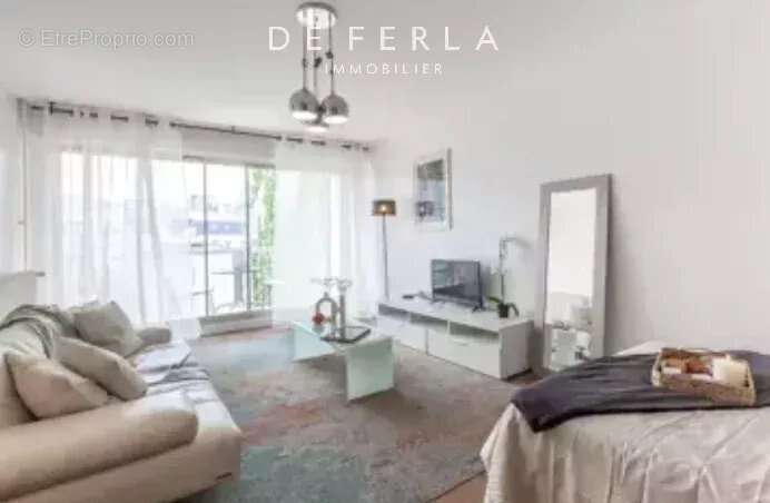 Appartement à PARIS-6E