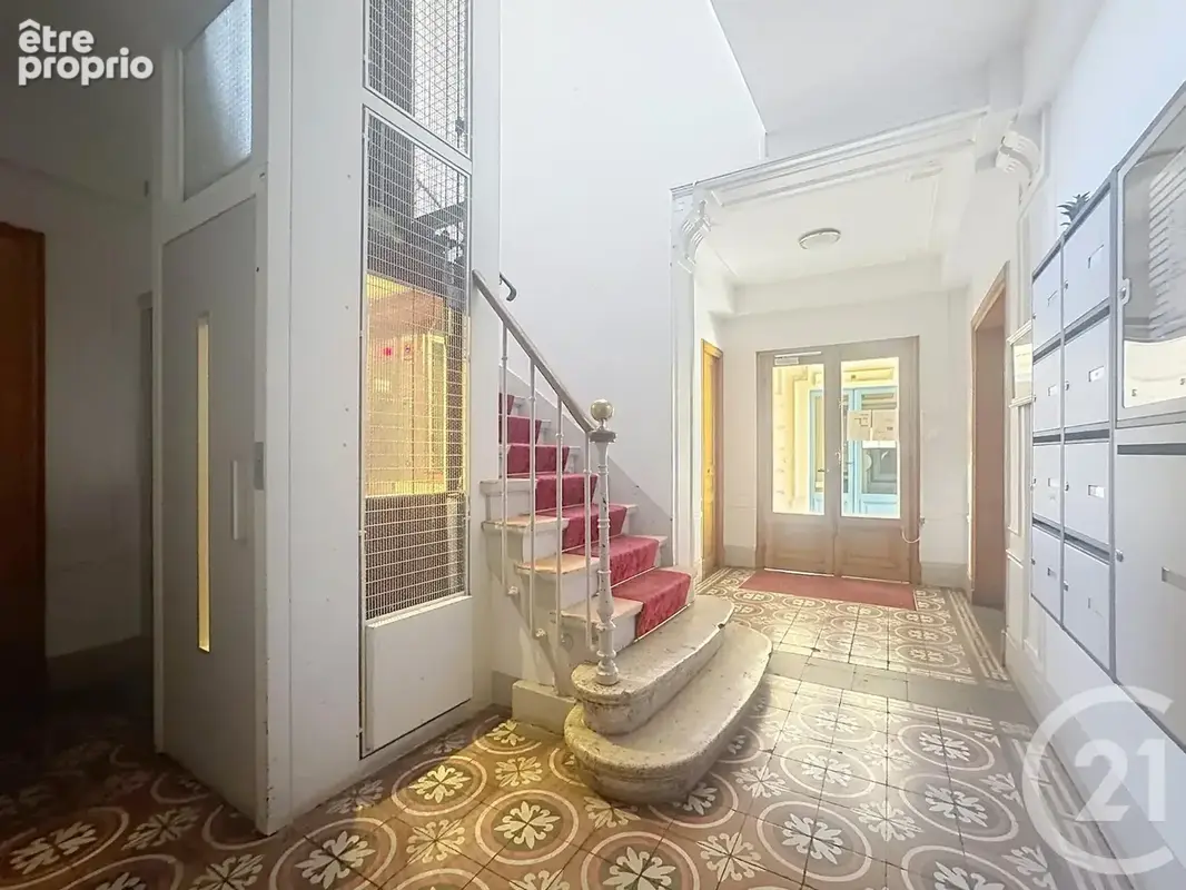 Appartement 2 pièces 45 m² à vendre à Paris-20e (75020) - photo 14