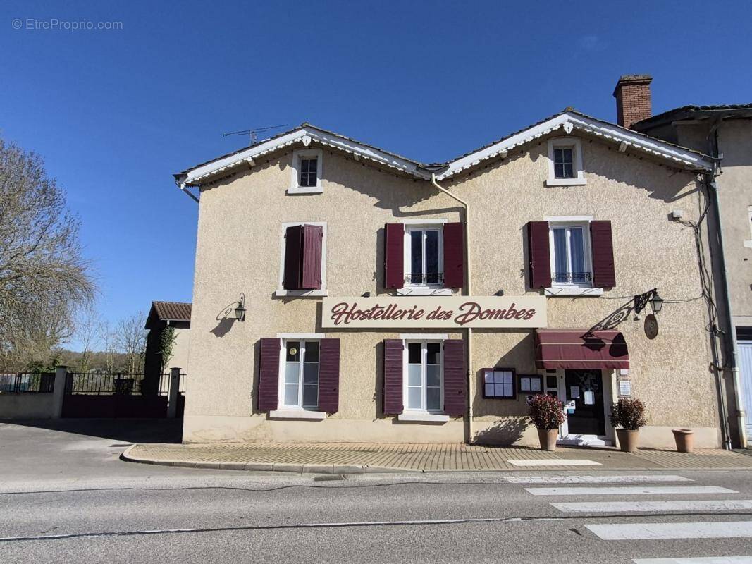 Commerce à BOULIGNEUX