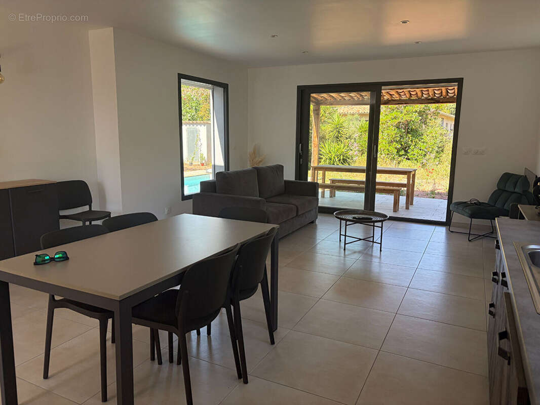 Maison contemporaine neuve à Cavu - Sainte-Lucie de Porto-Vecchio (20144) - photo 8