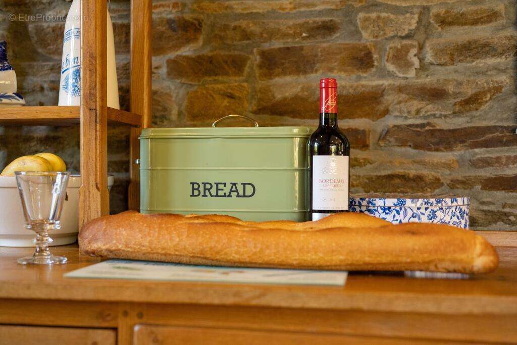 Maison à SAINT-HILAIRE-DU-HARCOUET