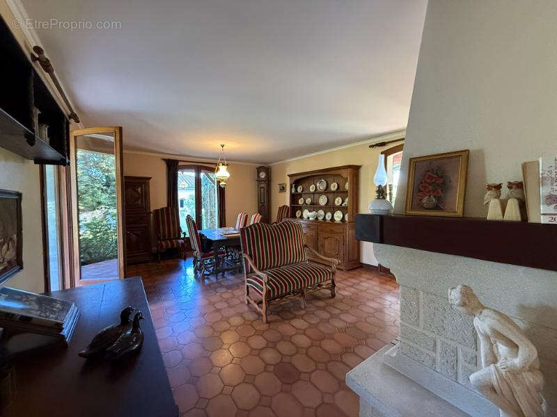 Maison à vendre à Pujols secteur prisé - photo 9