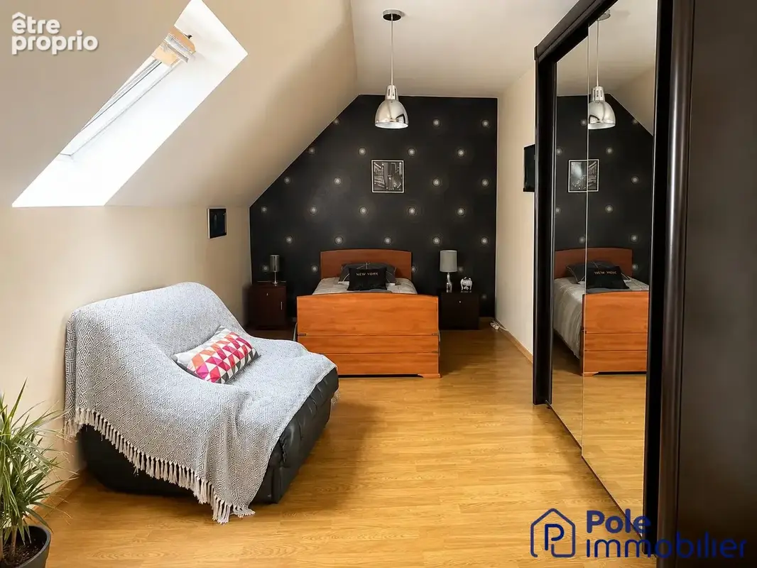 MAISON TROARN- CHAMBRE 4