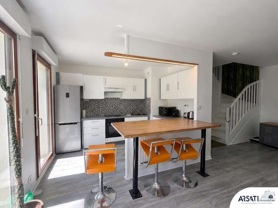 Appartement à SAINT-JACQUES-DE-LA-LANDE