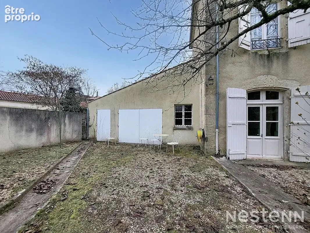A Vendre Maison en pierre de 144 m² avec jardin et garage au coeur de Condom - photo 13