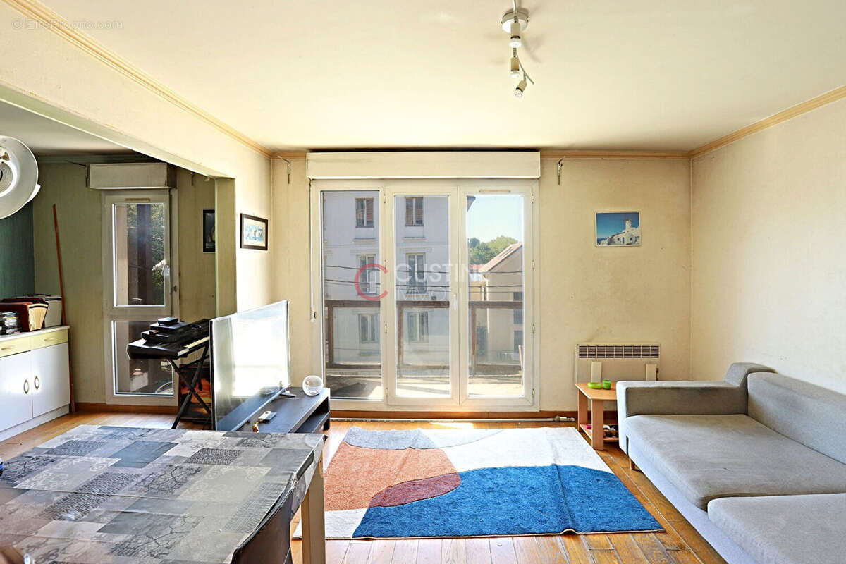 Sarcelles village / balcon/ calme - photo 3