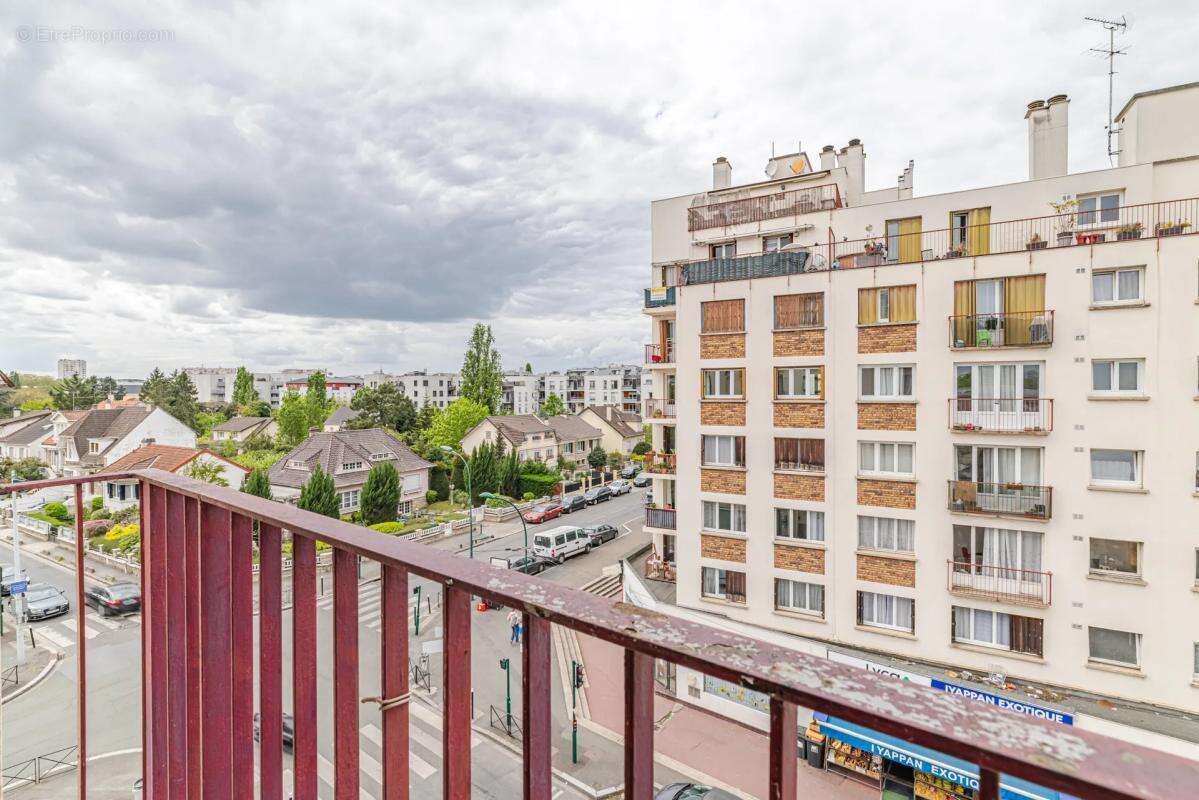 Appartement à EPINAY-SUR-SEINE