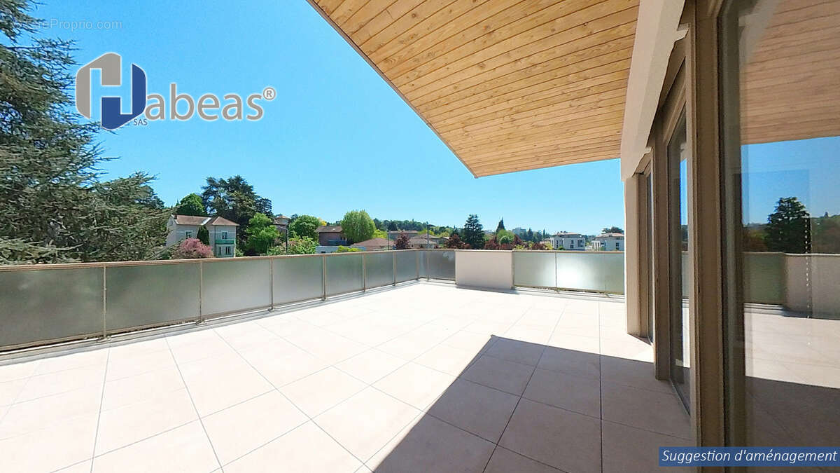 Appartement à SAINTE-FOY-LES-LYON