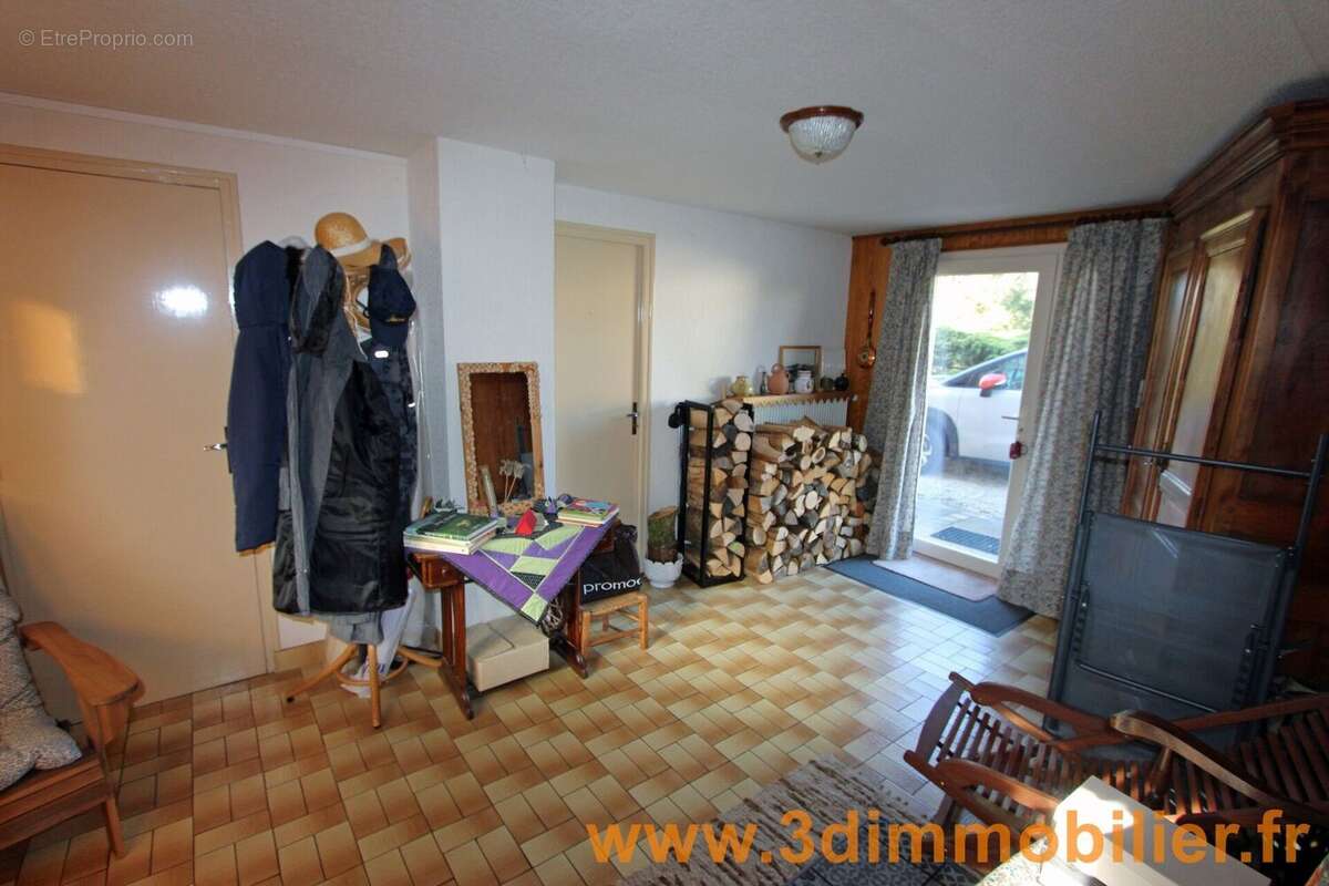 Photo 9 - Maison à LONS-LE-SAUNIER