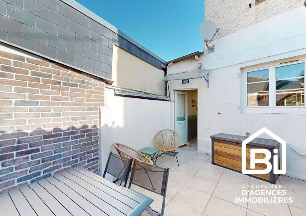 Maison à OUISTREHAM