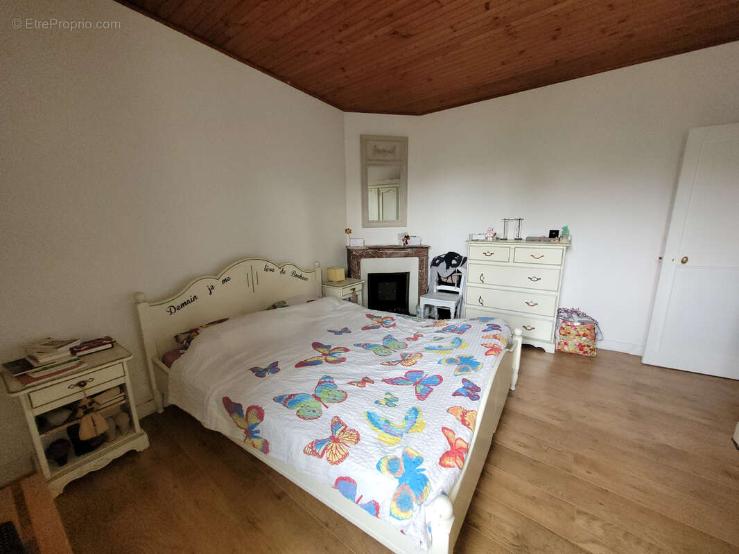 Maison à AUNAY-SOUS-AUNEAU