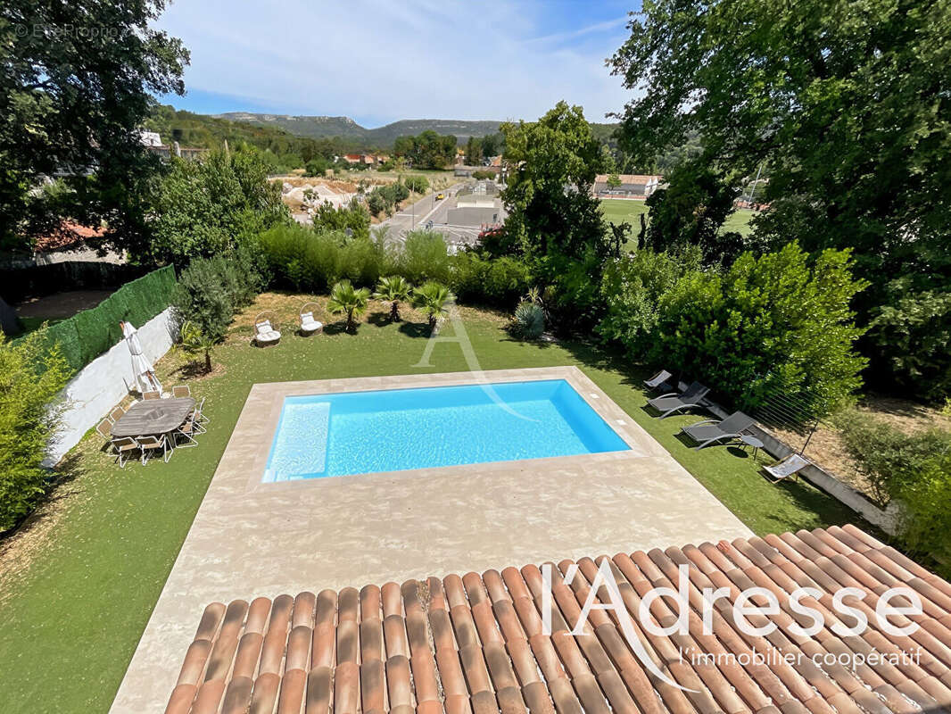 Maison La Destrousse - 5 pièces - 165m2 - photo 4