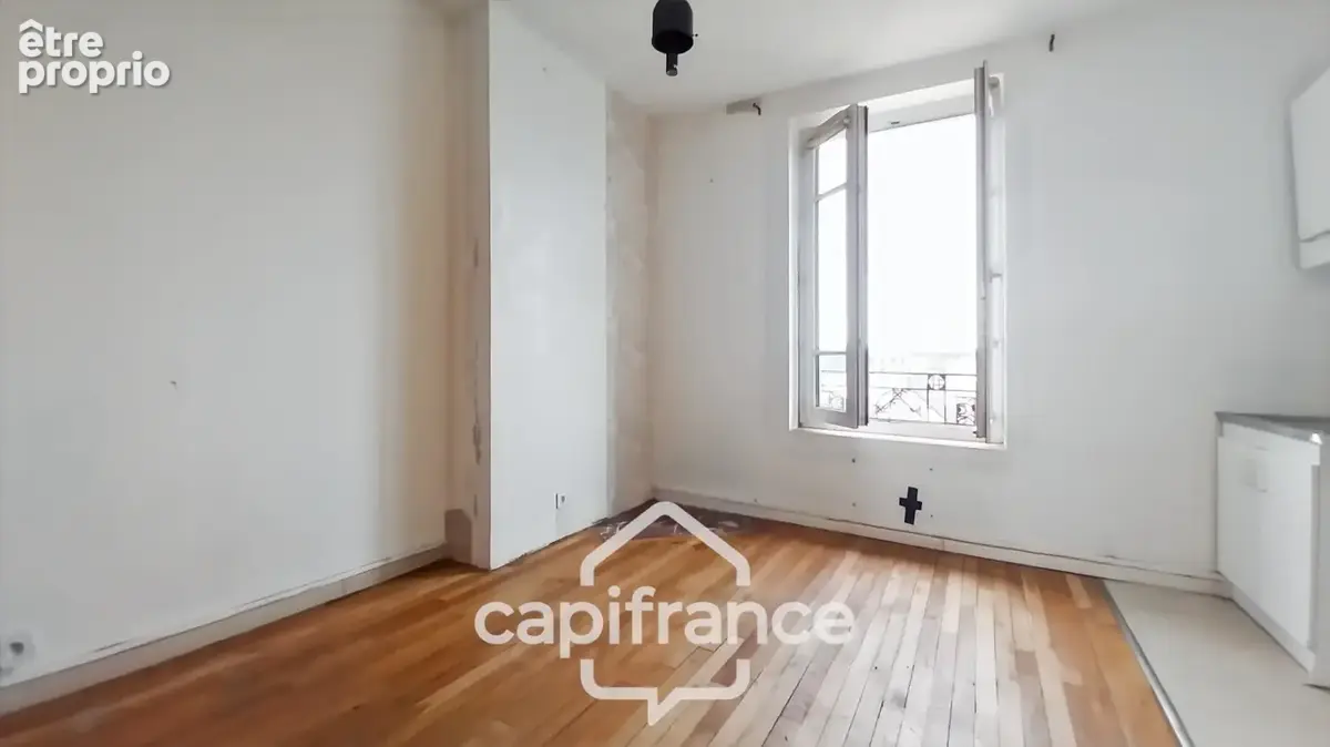 Maisons-Alfort-A VENDRE 2 PIECES 28,17m2 AVEC COMBLES-Lumineux-Traversant-Proche transports, Commerces, marché - photo 4