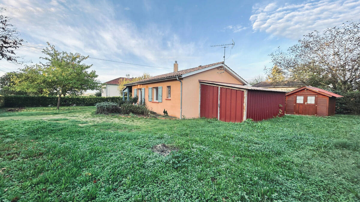 Maison à SAINTE-BAZEILLE