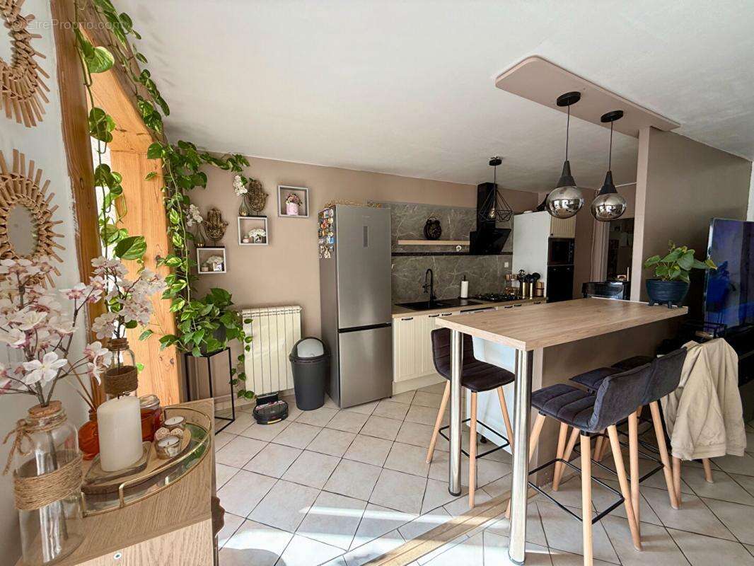Appartement à VITROLLES
