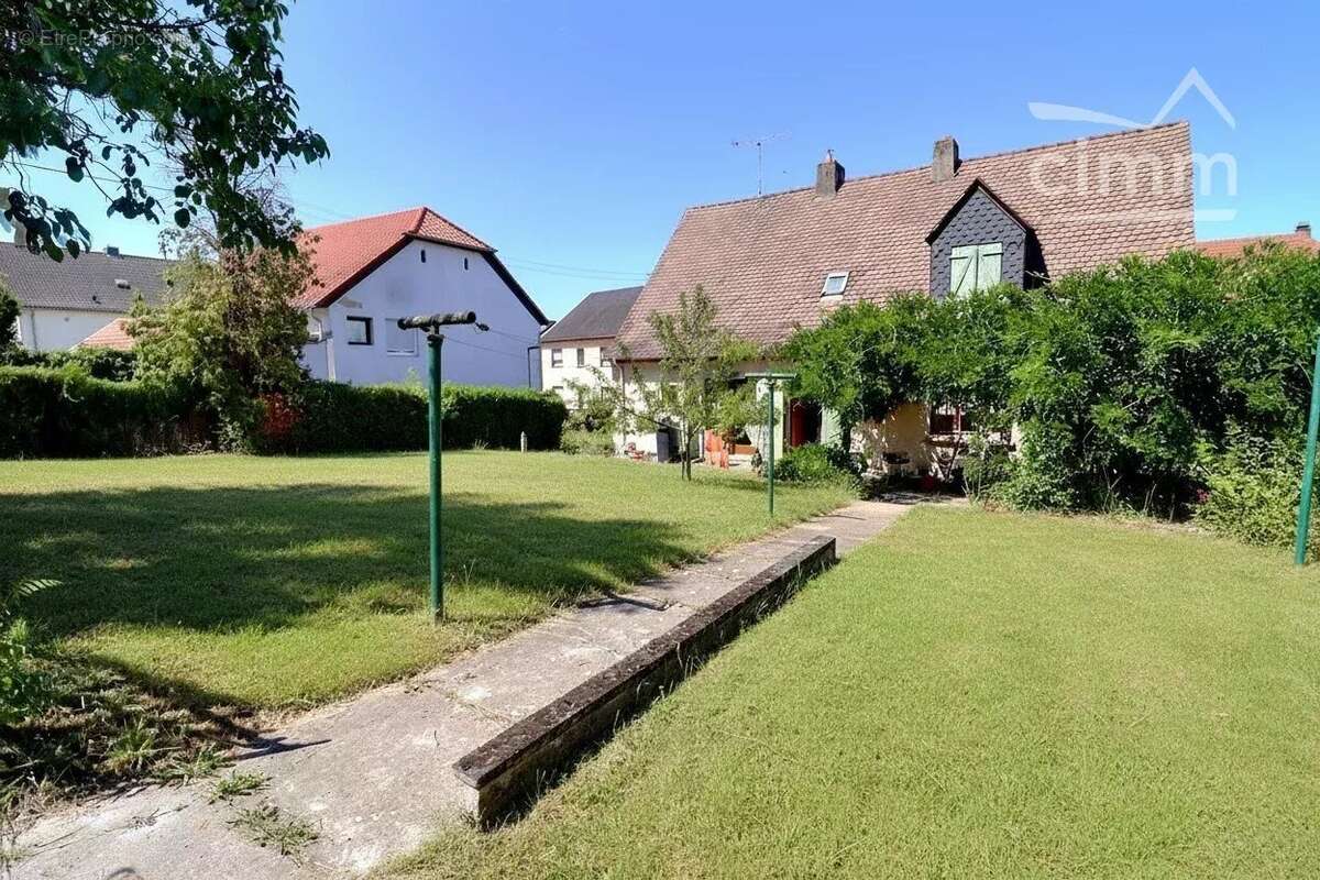 Maison familiale de 147 m² à rénover à ROSBRUCK - photo 11