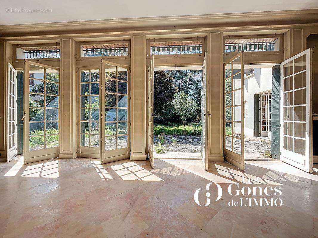 Maison à FRANCHEVILLE