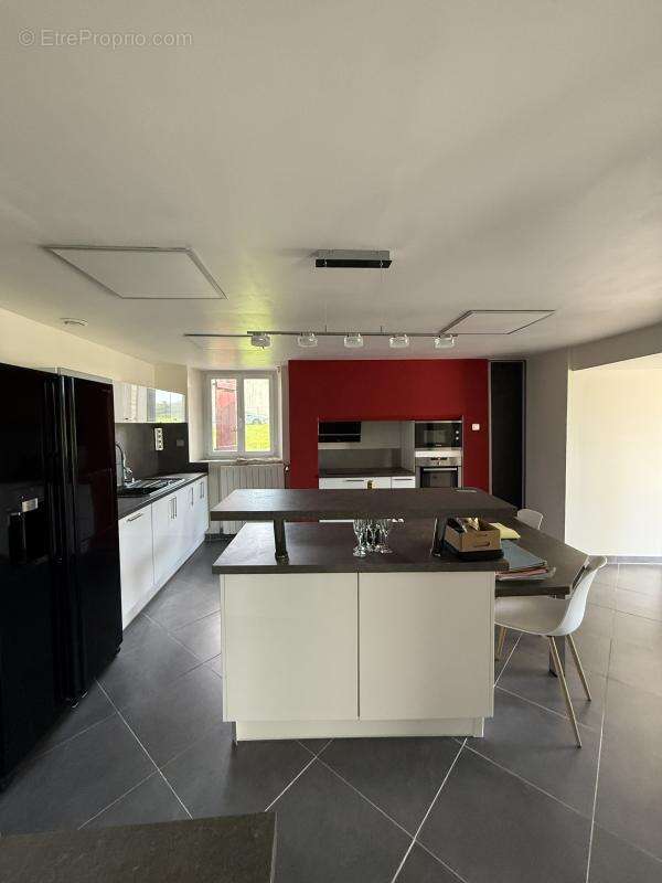 Maison à COULOUNIEIX-CHAMIERS