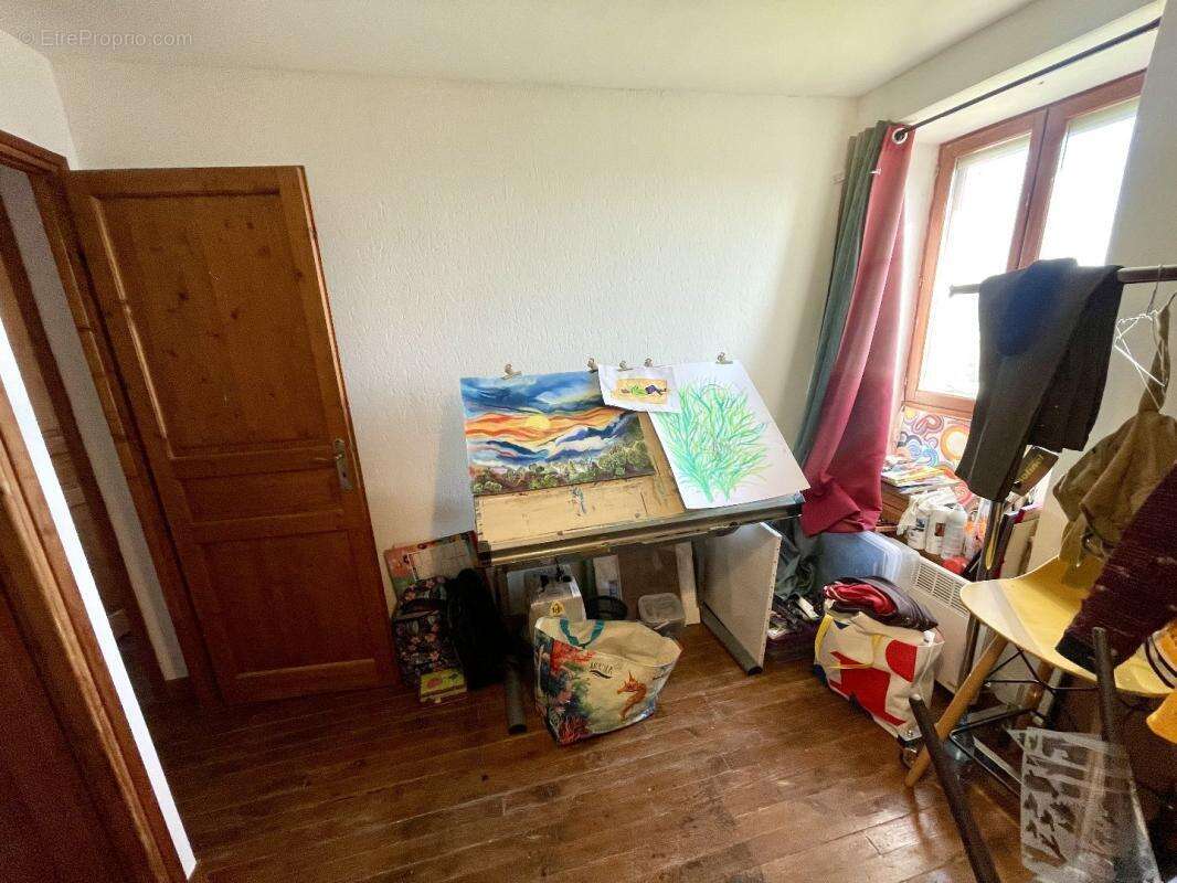 Maison à LASCAUX