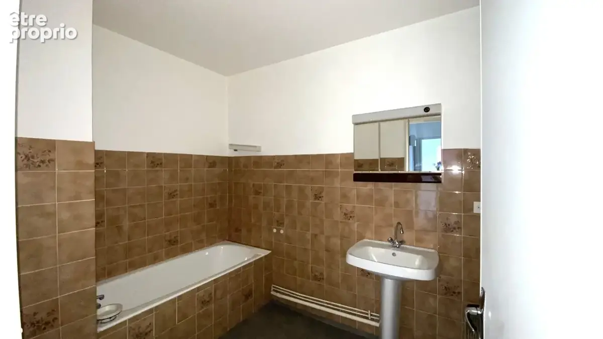Appartement 2 pièces 52 m² à vendre à Rodez (12000) - photo 5