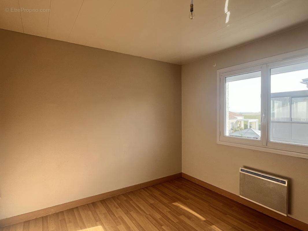 Maison 5 pièces 124 m² à vendre à Semussac (17120) - photo 12