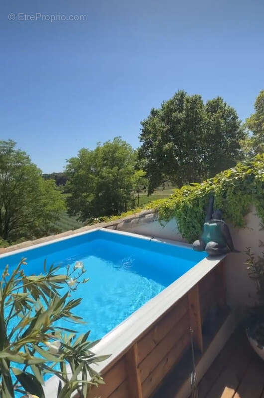 Maison à SABRAN