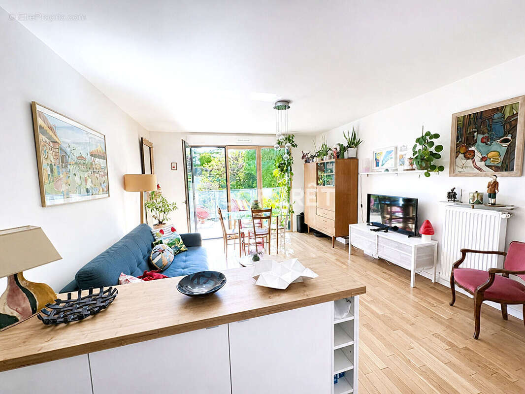 Appartement à FONTENAY-SOUS-BOIS