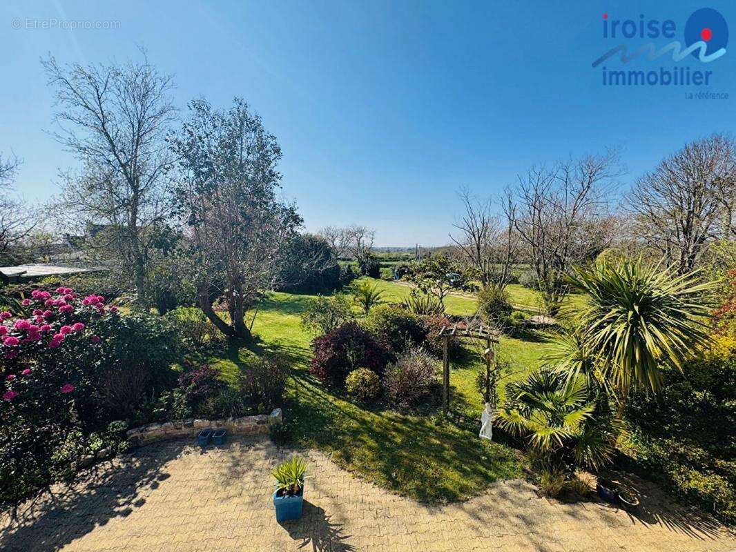 Maison à LOCMARIA-PLOUZANE