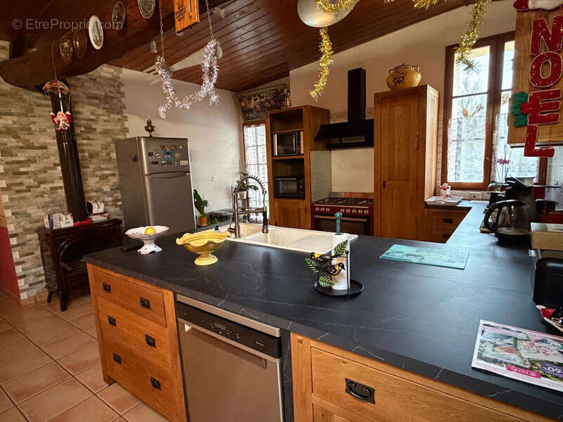 Maison à SAINT-VALERIEN