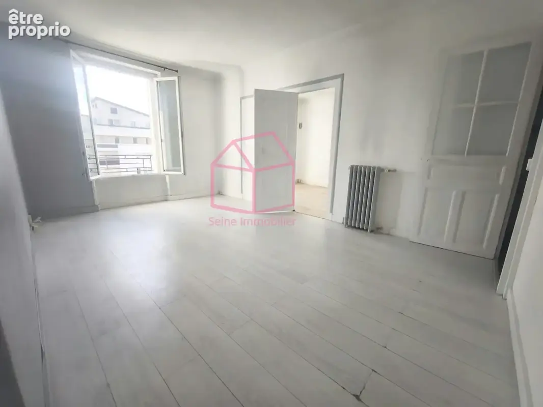 Photo Appartement à Choisy-Le-Roi au prix de 195 000€