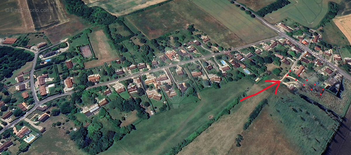 Terrain à EPIAIS-RHUS