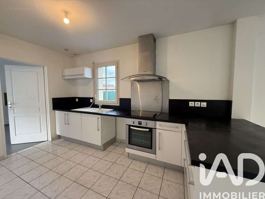 Maison 90 m² à La Grande-Paroisse  - photo 3