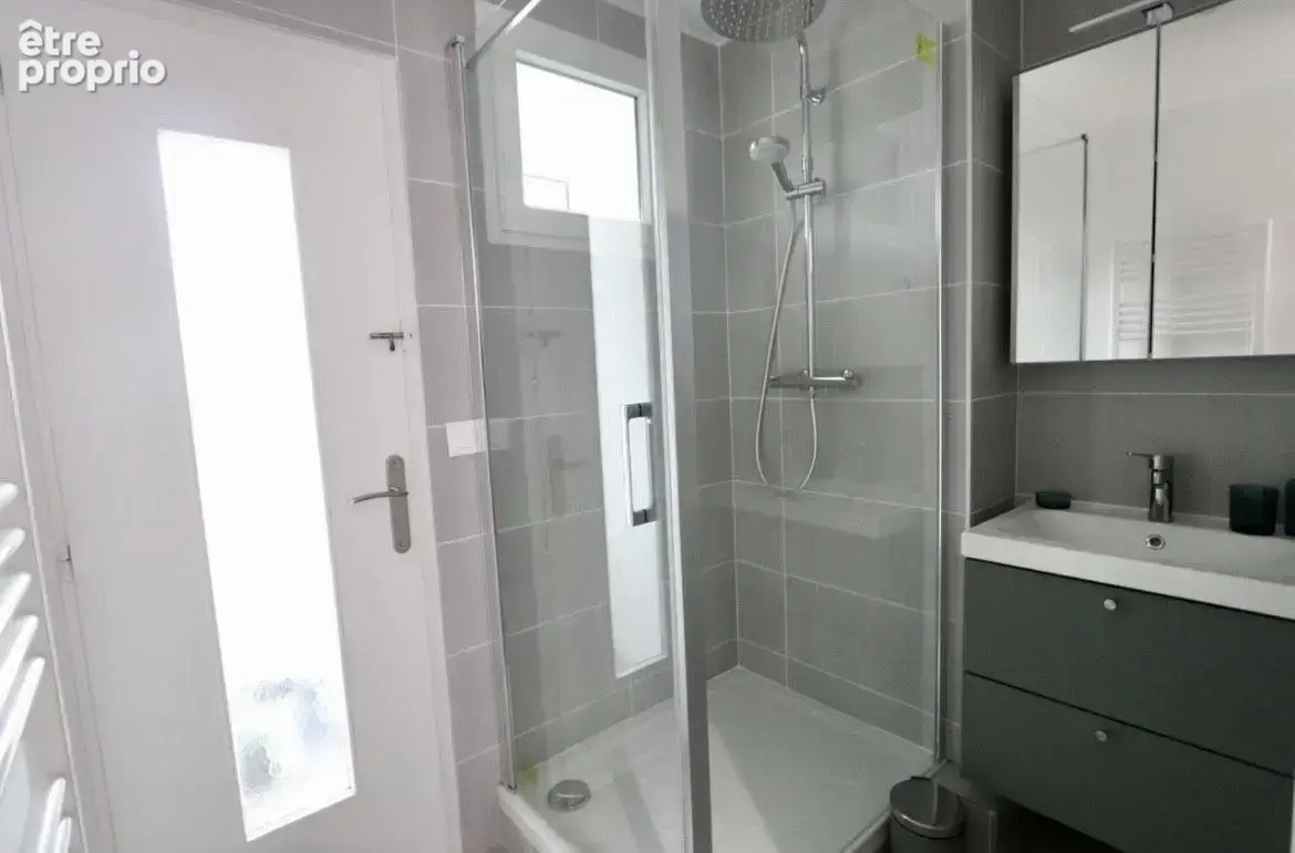 Appartement 69 m² à Orleans  - photo 7