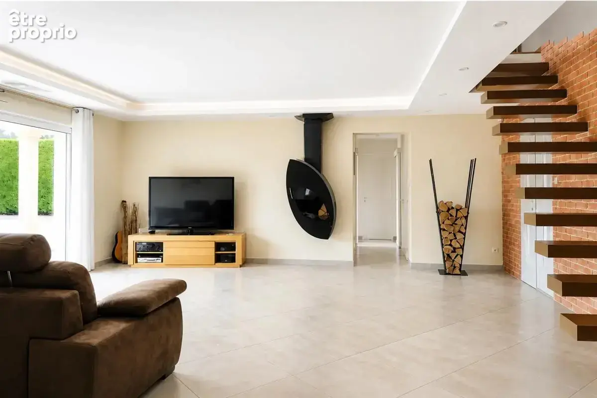 Maison de 4 pièces de 135 m² à Reyssouze - photo 9
