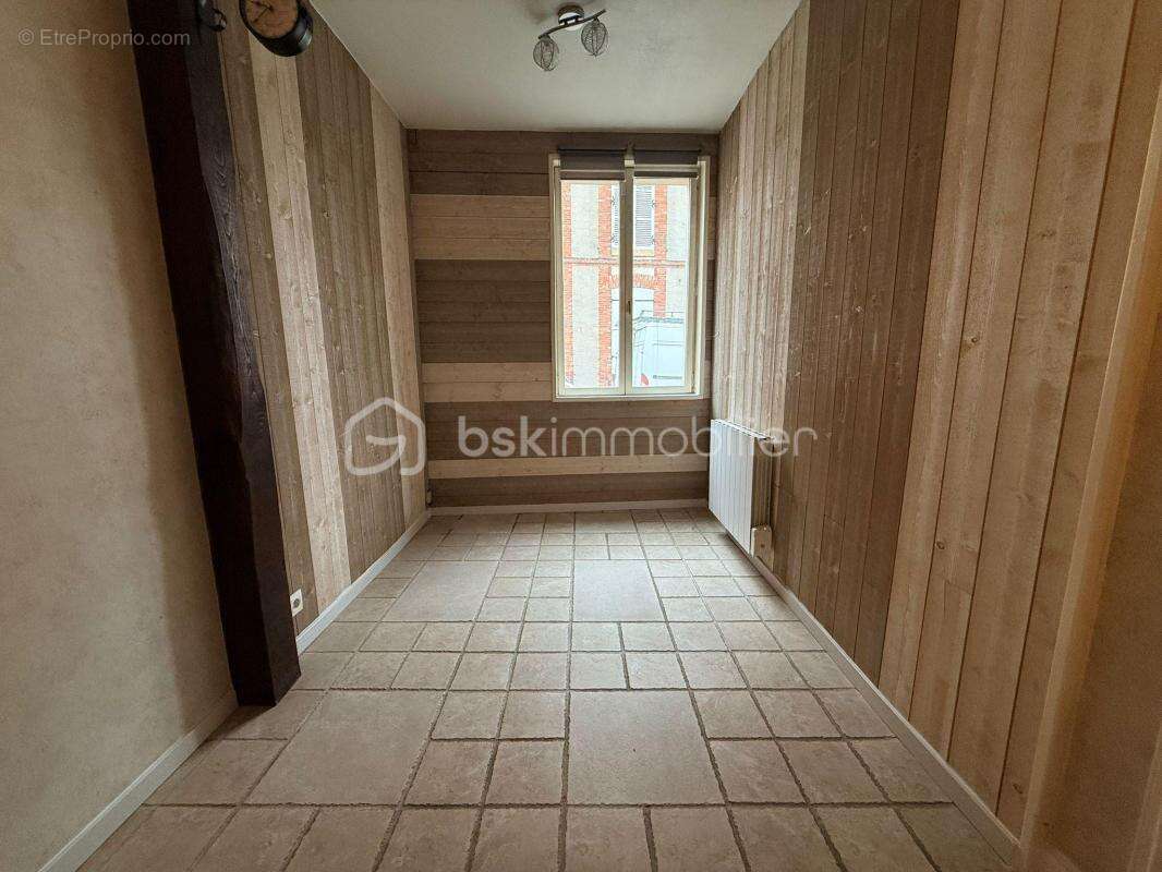 Appartement à DONNEMARIE-DONTILLY