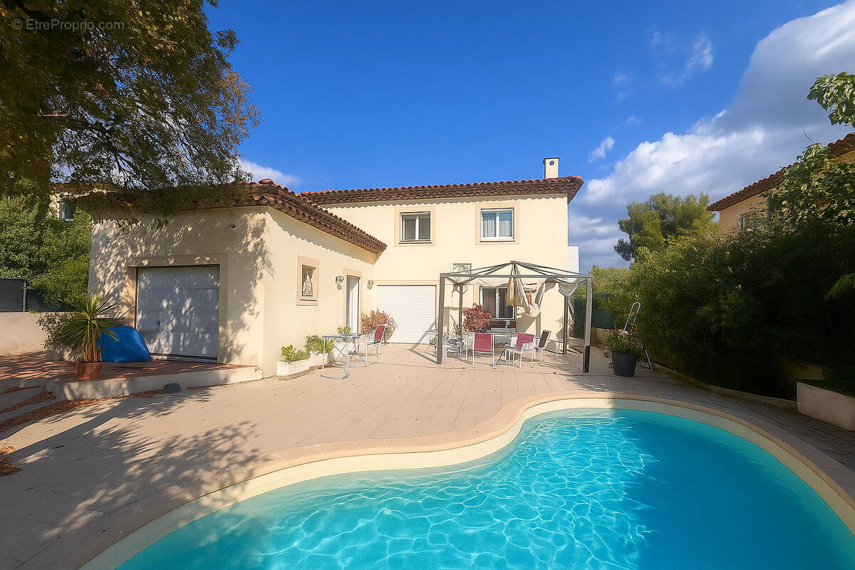 Maison à MARSEILLE-13E