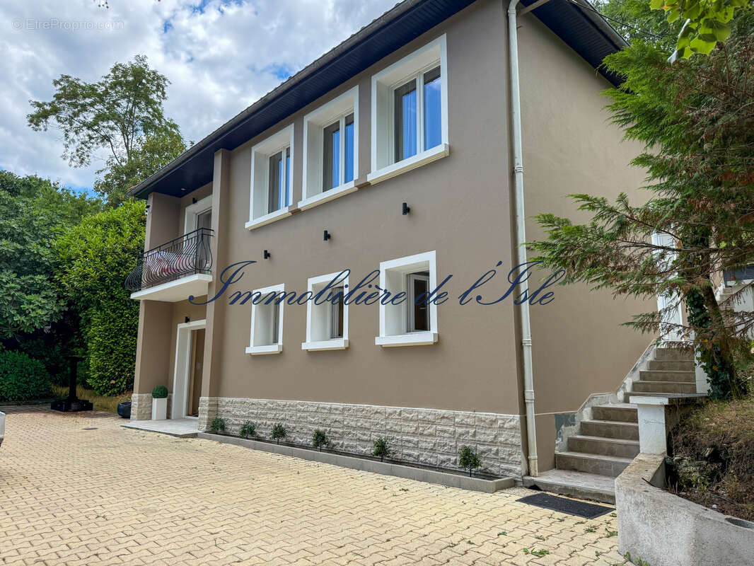Maison rénovée sur grand terrain arboré - proche périgueux - photo 17