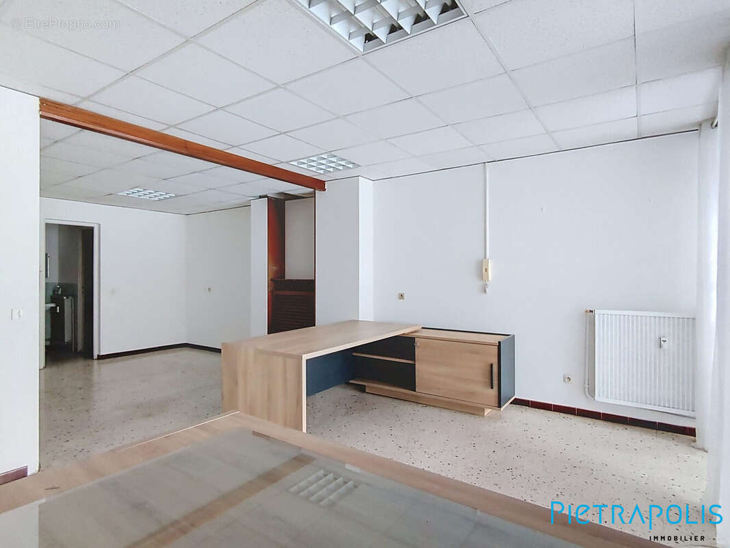 Commerce 55 m² à vendre à Sete (34200) - photo 3