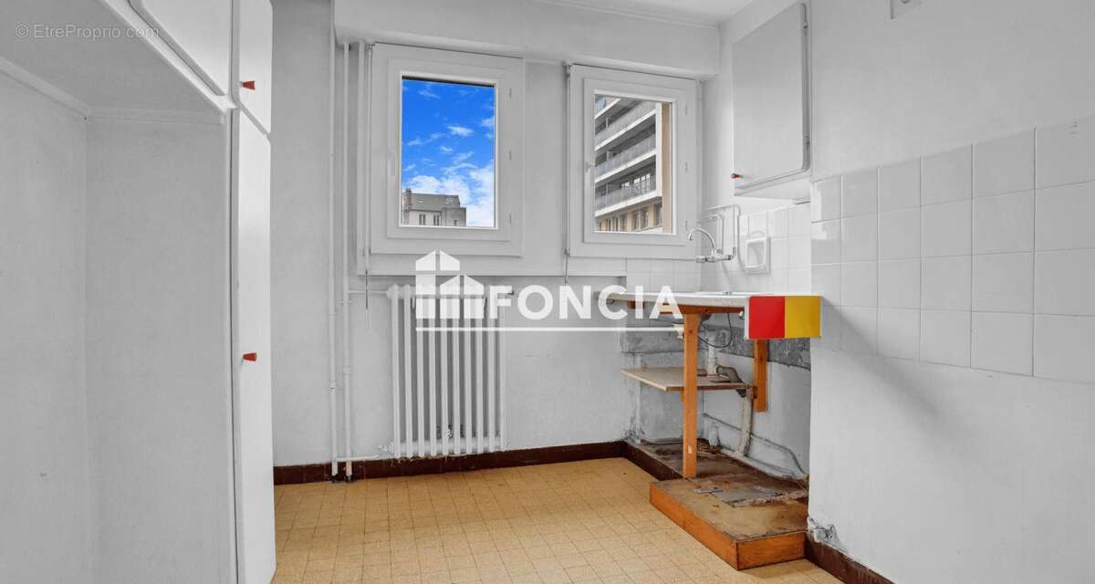 GRAND STUDIO 36.67 m2 - 5 mn à pieds GARE Juvisy/Orge RER C et D - photo 8