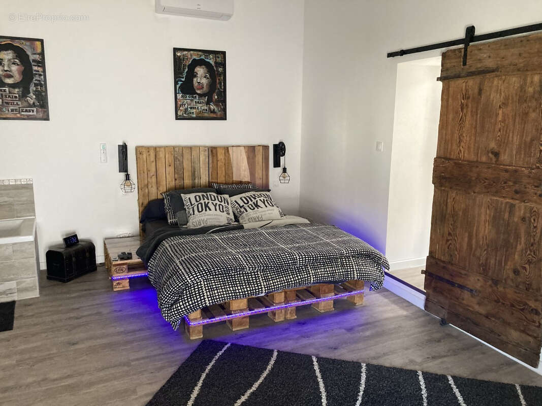 Maison à ROQUEMAURE