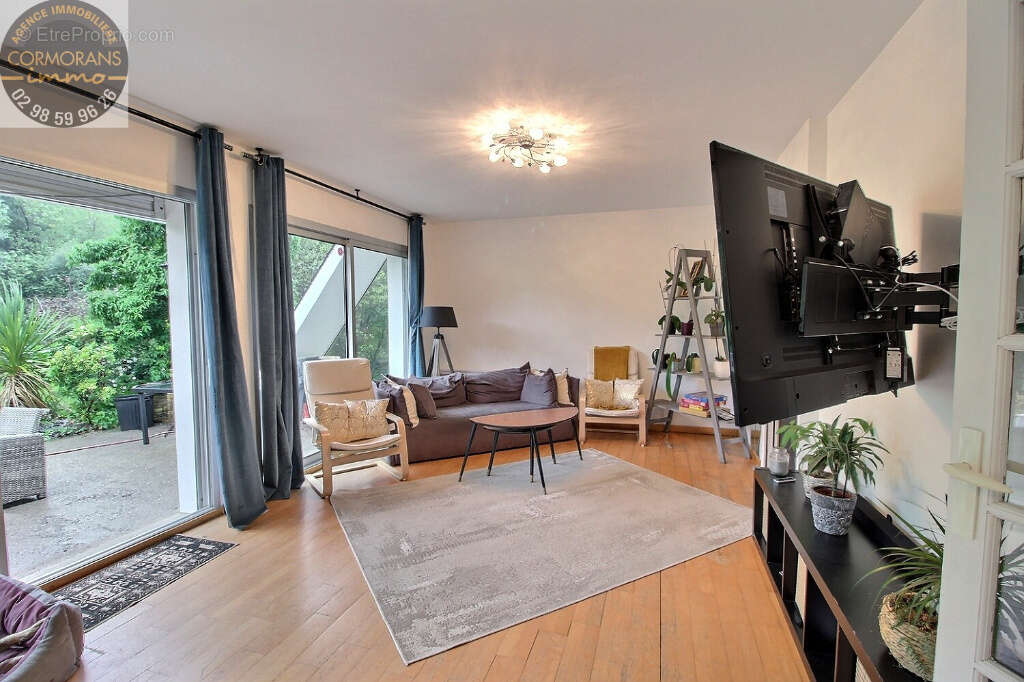 Maison à PLONEOUR-LANVERN