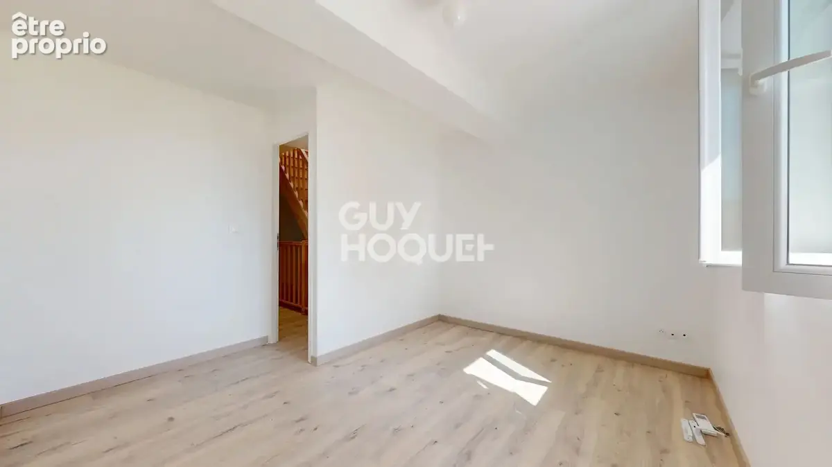 Maison de ville Entraigues Sur La Sorgue 4 pièces - photo 8
